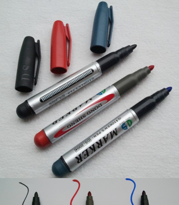 Pack of 2 Blue permanent marker pen set 